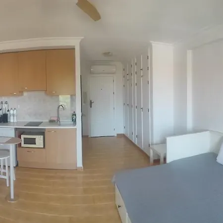 Apartment Studio Apartment *