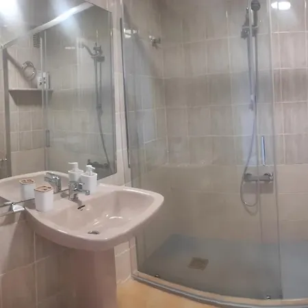 Apartment Studio Apartment *